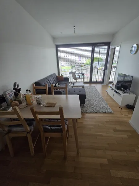 Zwei Zimmer in Berlin Mitte: Kompakt und zentral gelegen — photo 1